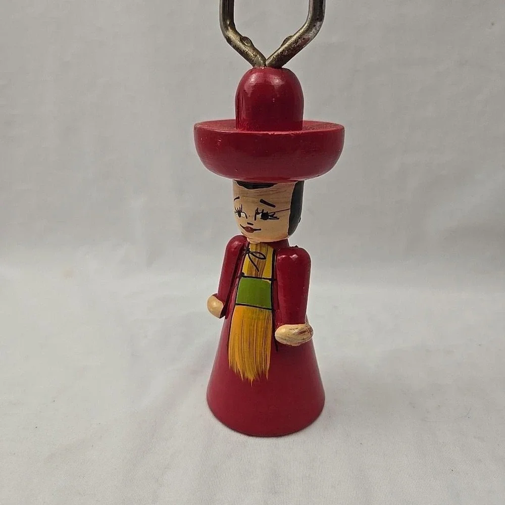 Vintage Mexican Folk Art Wooden Bottle Opener Woman Barware‎ Souvenir Decor